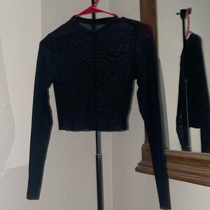 🌸$5 SALE‼️🌸 Long sleeve Mesh Tee